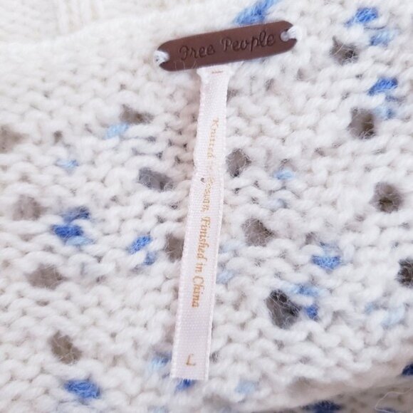 Free People Cream & Blue Speckled Wool Blend Open Knit Sweater Girls Size Large - Picture 5 of 7